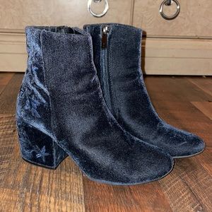 Vintage blue velvet booties